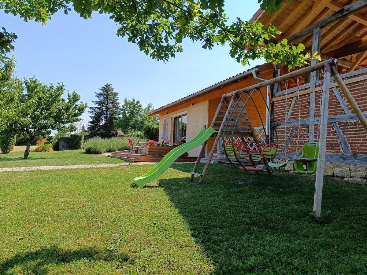Studio Avec Terrasse Au Calme Jayat Kültér fotó